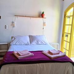 Suíte em casa de vila próxima ao metrô Vila Madalena