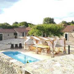 Juniper Stone Cottage by Villas Guide