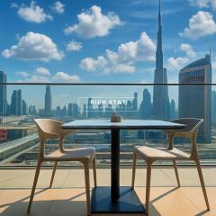 Premium 3BR plus Maids Burj Khalifa & Dubai Mall view