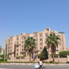 شقة فاخرة في حدائق أكتوبر فى كمبوند بداية مكان هادئ و راقى مفروشة بالكامل للإيجار