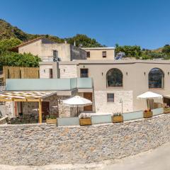 Casa Karinea - Serene Stone House Retreat