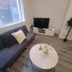 3 Bedroom Apartment Close to City