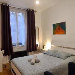 L'Absolu 1, Spacieux, rez-de-chaussée, Sécurisé