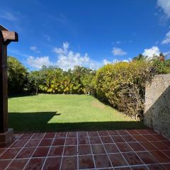 Condo 1bdr 1bth with garden