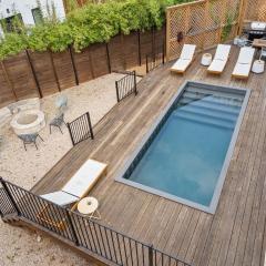 Brand New Low-Allergen Retreat with Hot Tub