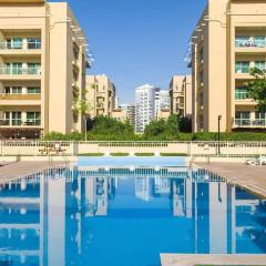 Upgraded Serene 1BR Retreat in The Greens