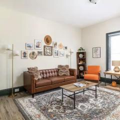 5 mins to downtown 3 Kings Old Salem Sanctuary