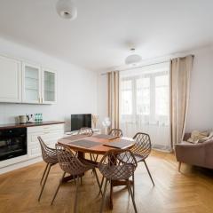 Powiśle Riverside Apartment by BookingHost