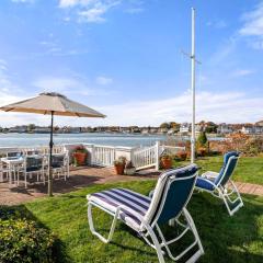 Waterfront Private Beach Gorgeous Views