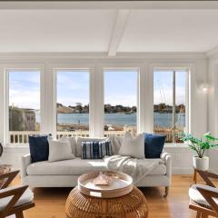 Waterfront Private Beach Gorgeous Views