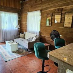 Rustic House Private with Volcano View