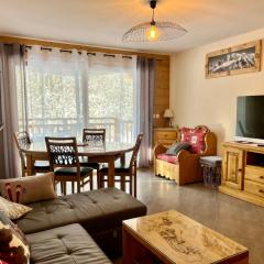 Appartement T3 cosy près du centre avec terrasse et parking - FR-1-624-114