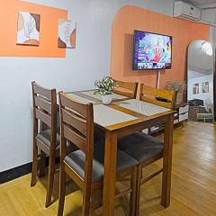 Bright & Airy Loft Cambridge Village Charm