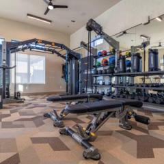 Stunning A plusLocation WorkerFriendly Washer Pool