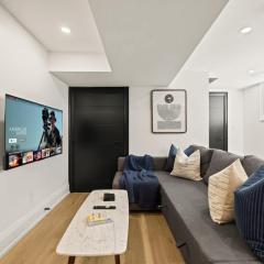 Bright 1Bedroom Escape in Torontos West End