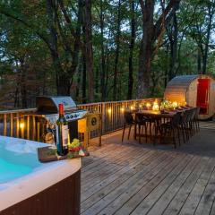 Lodge-Style Home Near Gatlinburg w Theater Hot Tub Game Room Evergreen Escape by AvantStay