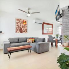 Family House with Pool in Playa del Carmen