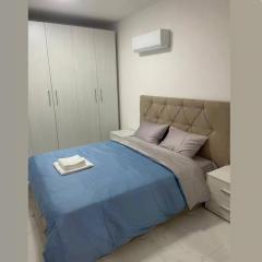 Qawra Seaside Birch Leaf