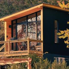 Forava Cabin 2 - Cozy Forest Stay and Sauna