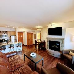 Center of all, Village View, Steps from Gondola!