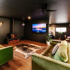 Black Diamond - Pet Friendly, Magnesium Spa