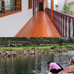 张家界武陵源山边溪上客栈-About a 10-minute walk from the east gate of the Forest Park - there is a beautiful little river at the entrance - free recommended travel routes provided - Tickets for attractions can be booked in advance