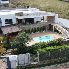 Casa Juliana vista al mar piscina y jacuzzi