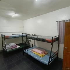 Renz transient house