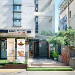 연대동문길 풀옵션원룸f