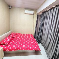 metro Beruniy Apartment for 5 persons 5 beds, kitchen, Bathroom, toilet, Wifi, TV, washing machine