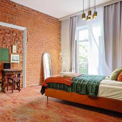 Duo Tones, art & nature, parking