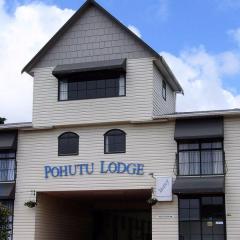 Pohutu Lodge Motel