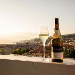 Skybar Trieste - Bay View, Private Balcony, Free Garage