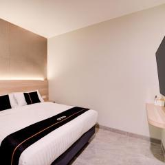 Townhouse Oak Cengkareng