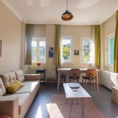 Calm & Charming 1BR with Shared Lush Garden Access