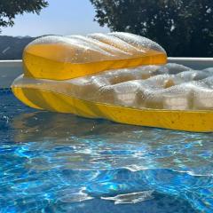 Beautiful 2 bedroom villa with mountain views