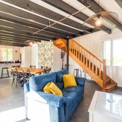 Maison chaleureuse parfaite pour les familles