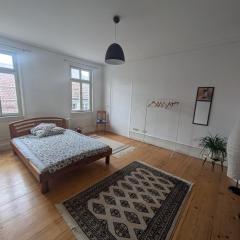 Einzelzimmer mit Altbau Charme