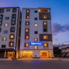 FabHotel Leon Square