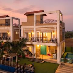 StayVista at Pristine Peak with Pool, Lawn