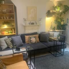 Artistic Gem in the Heart of London