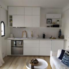 Petite maison dans le jardin