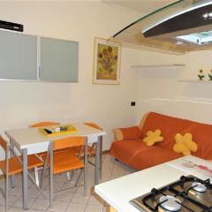 Central flat with terrace and parking