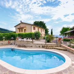 Stunning Home In Pescina With Private Swimming Pool, Can Be Inside Or Outside