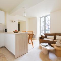 2 pièces d'architecte face aux Thermes