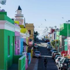 GreenHouse BoKaap Stylish Apartment with Table Mountain Views