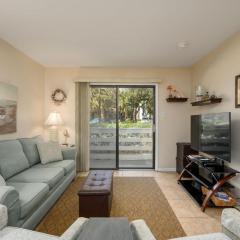 Coastal 2BR w Shared Pool & Tennis Near Beach