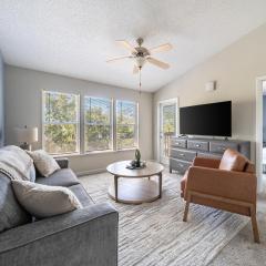 Landing Amazing 1BD Tennis Court Gym