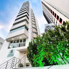 Antonino by Hosppedar