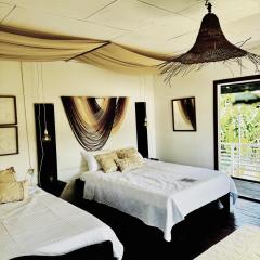 Chinuk Boutique Hotel